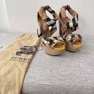 BURBERRY Nova Check Crisscross Straps Espadrille Wedges Women's 37 US 7